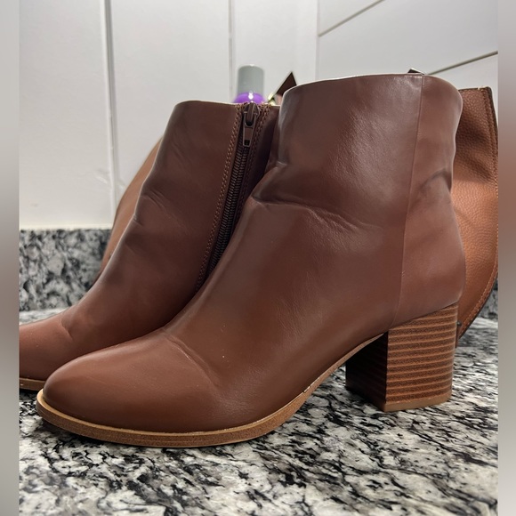 J Crew Minimalist Ankle Boots - Picture 3 of 9